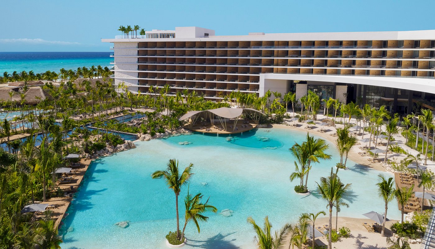 destination wedding at secrets moxche playa del carmen